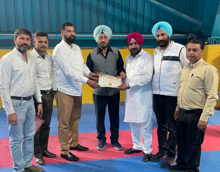 Rajiv Walia tried to encourage sports to keep the youth away from drugs - Surinder Singh Sodhi.